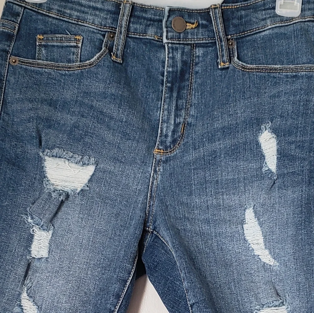 Universal Thread shorts - Picture 6 of 6